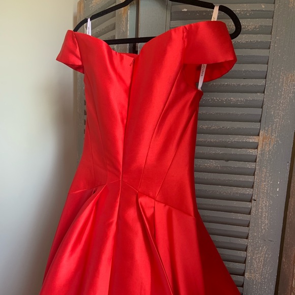 Red Prom Dress - Picture 5 of 7